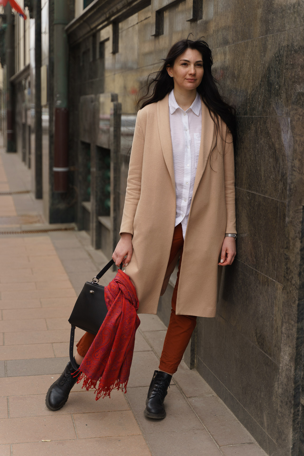 Прогулочная фотосессия на улицах Москвы. Свадебный и семейный фотограф в Новосибирске Данил Коротких