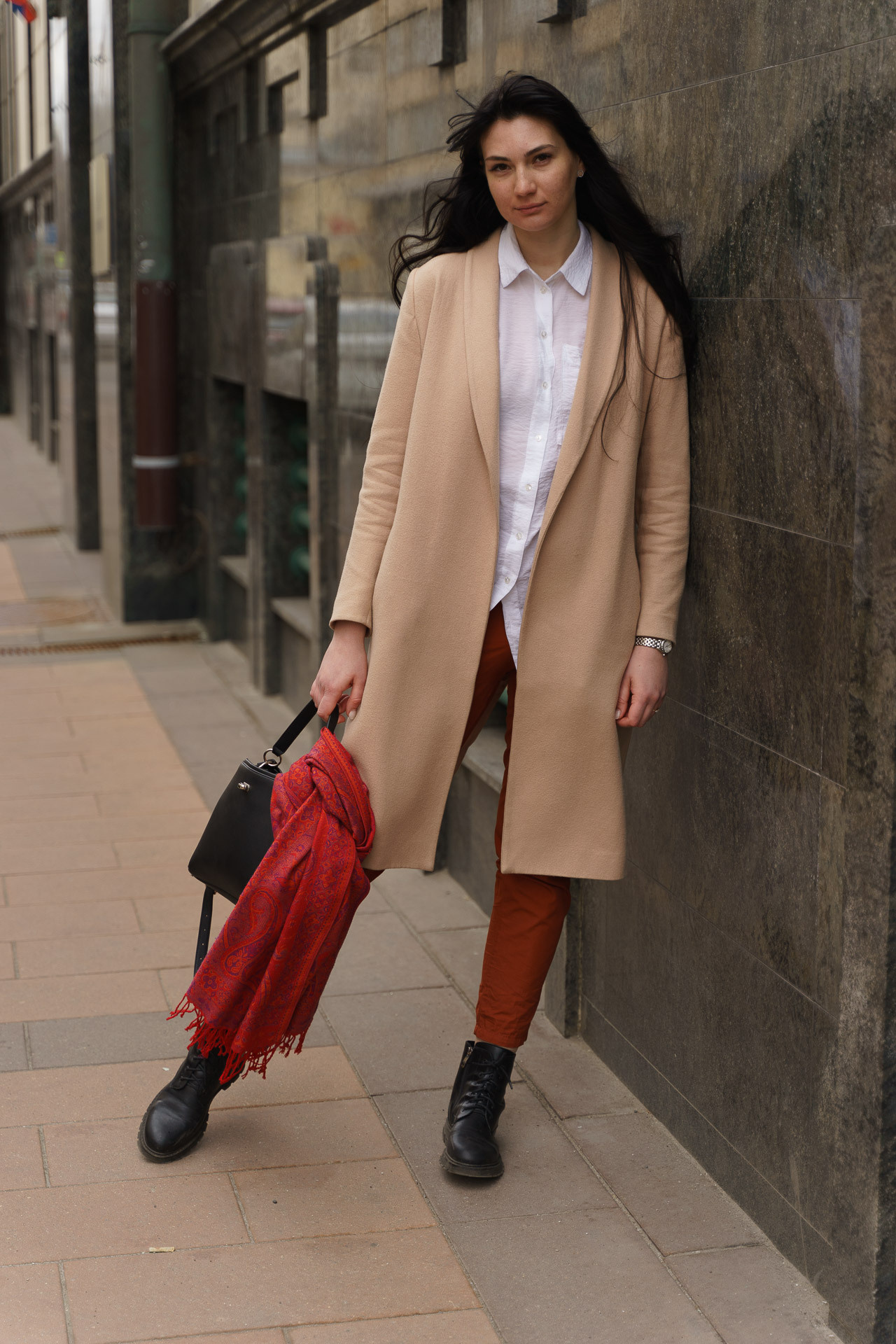 Прогулочная фотосессия на улицах Москвы. Свадебный и семейный фотограф в Новосибирске Данил Коротких