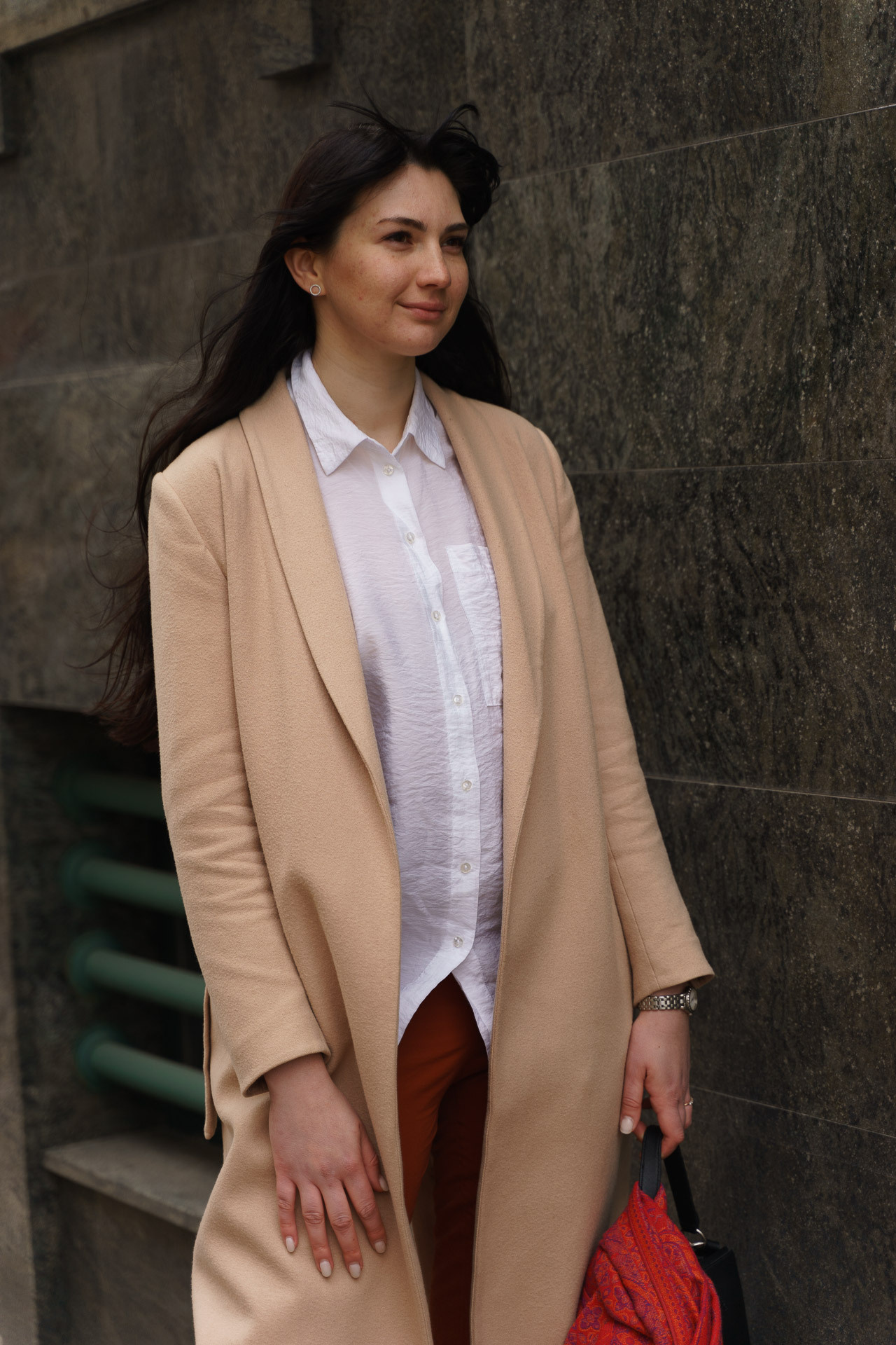 Прогулочная фотосессия на улицах Москвы. Свадебный и семейный фотограф в Новосибирске Данил Коротких