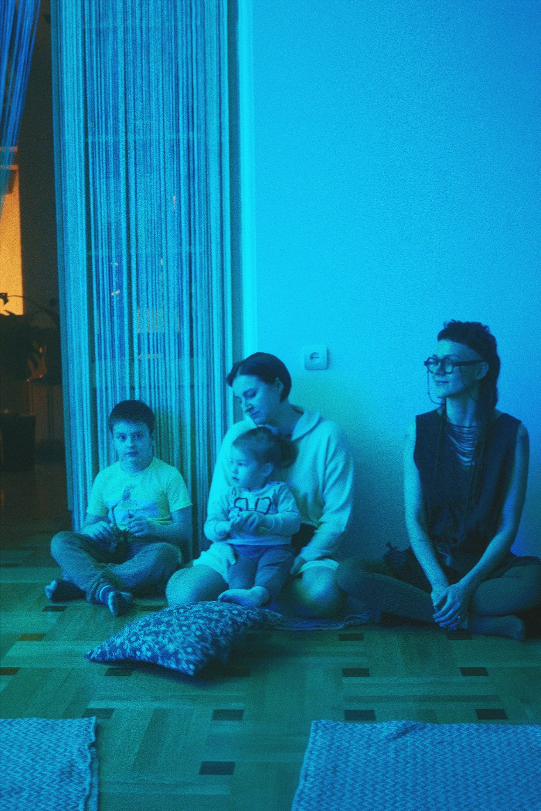 Yoga villa market, Tbilisi. Андрей Фадеев фото видео Тбилиси