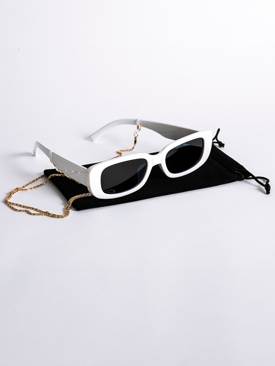 Съемка солнцезащитных очков. Фотограф в Санкт-Петербурге