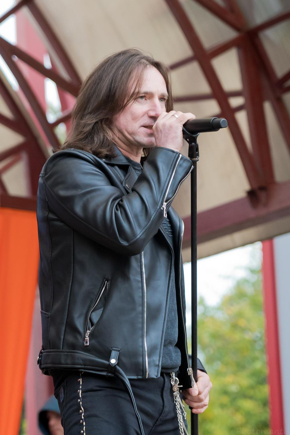 Группа «Земляне». Photomantis