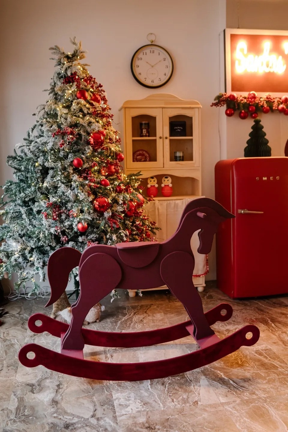 Новогодние декорации 2025-2026. Свадебный фотограф Ярославль Ирина Волоцкая