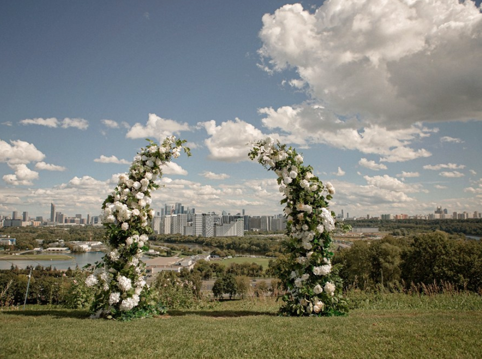 Площадка № 2-16. Свадебный организатор Москва