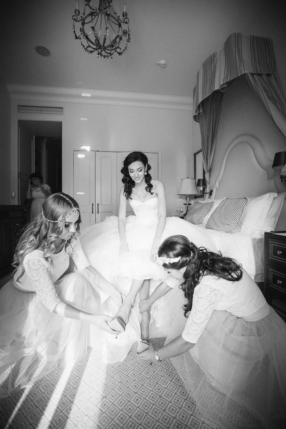 Свадьба в отеле Four Seasons Lion Palace St. Petersburg. Семейный, портретный и свадебный фотограф в Санкт-Петербурге и Москве