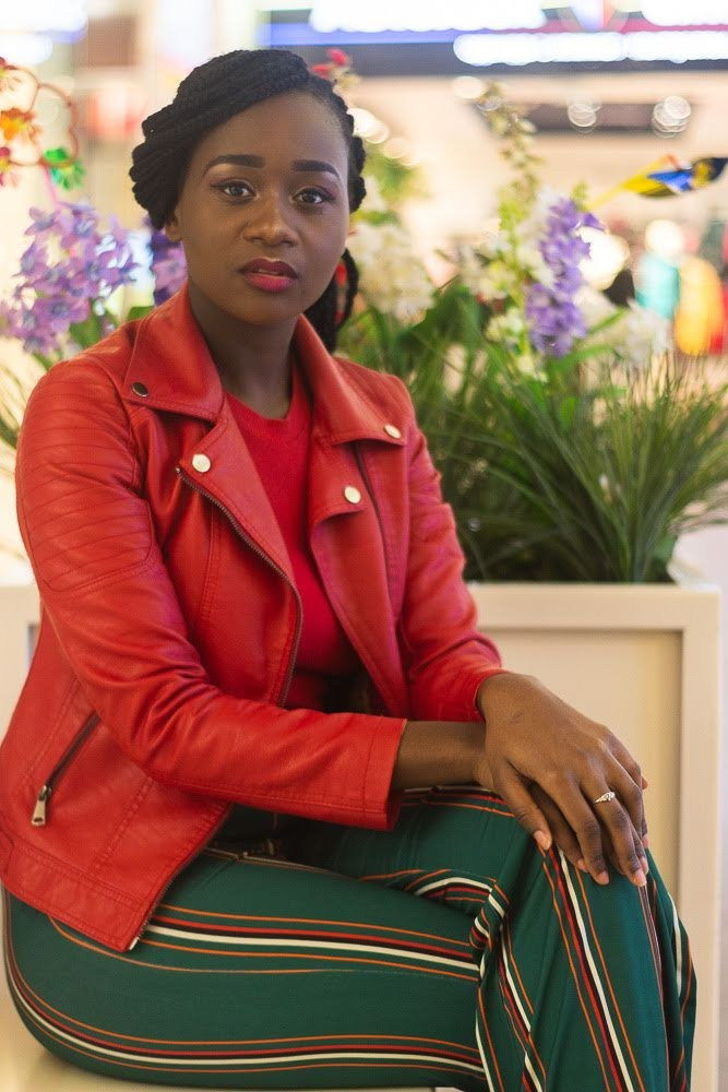 Portraits. Moscow based photographer. Tinashe Mvududu