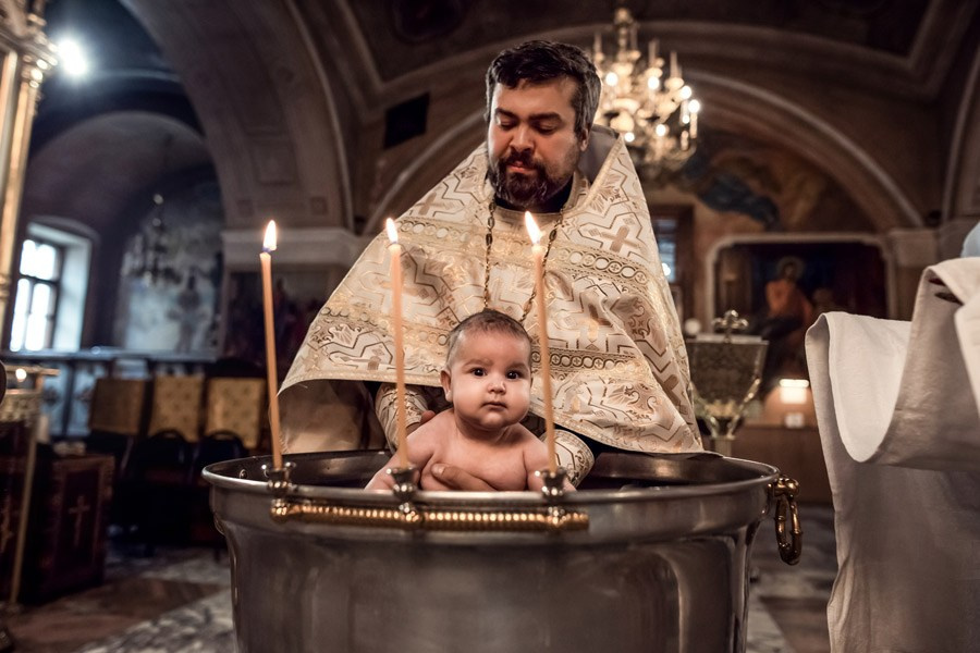 Фотограф на таинство крещения и венчание в храмах Москвы и MO. Moscow_CPC