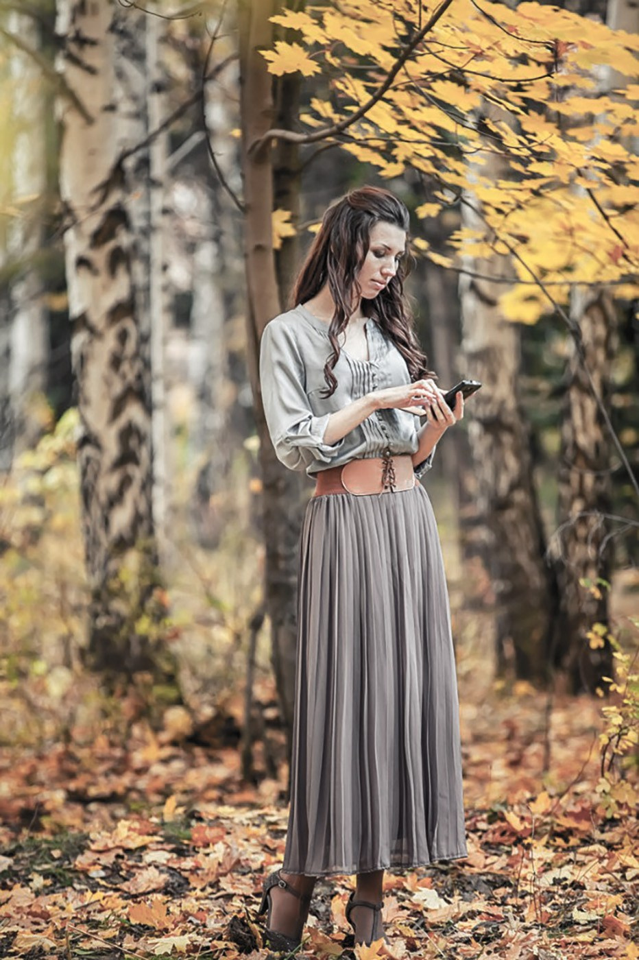 женская фотосессия для сайта знакомств социальных сетей в Красноярске фотосессия для девушки фотограф Красноярск идея образ примеры фото позы для фотосессии женский бизнес портрет лучший фотограф Красноярск фотосессия ИИ промт для фотосессии нейросеть красивые места локации для фотосессии в Красноярске цена заказать фотосессию фотостудия Красноярск 