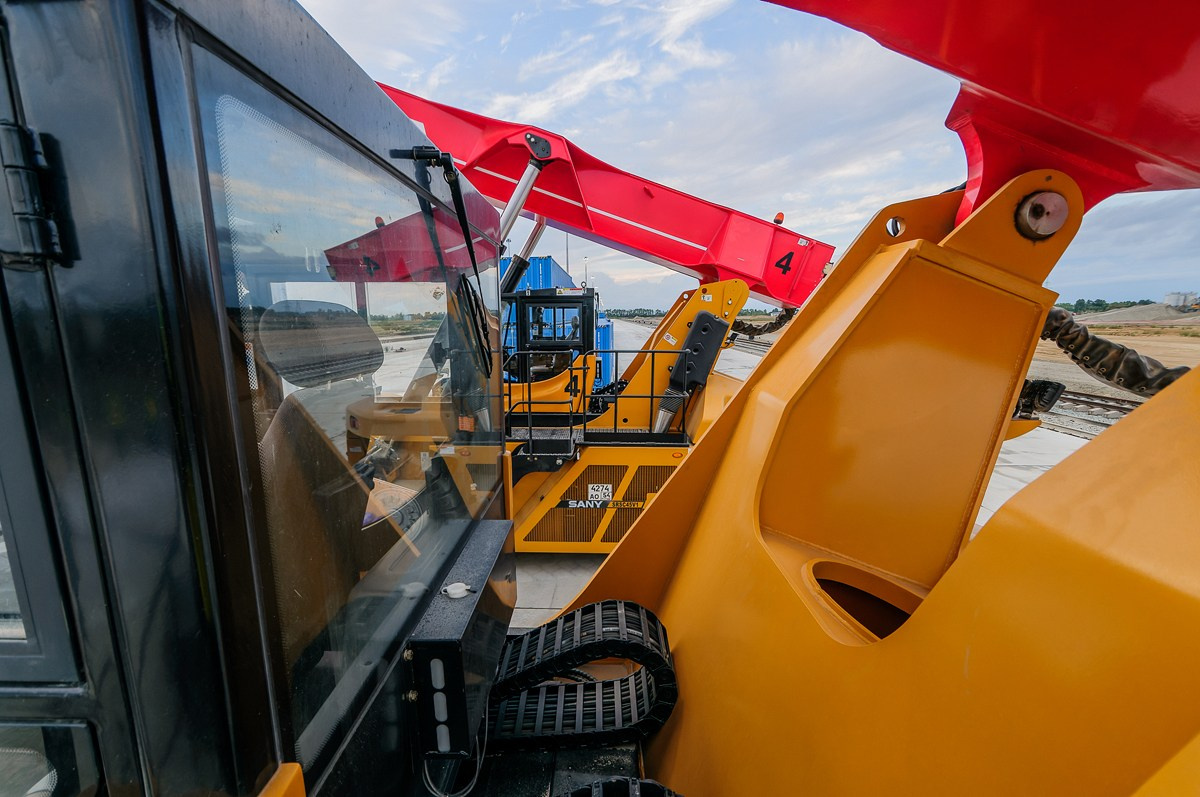 Транспортно-логистический терминал «Сибирский». Фотограф Сергей Сергеев