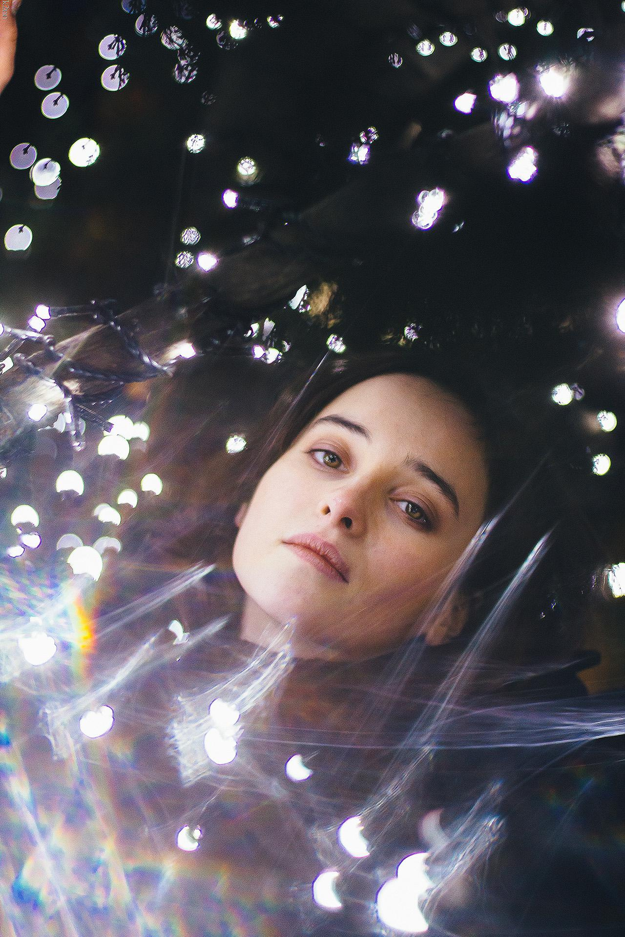 Виолетта и огни Симферополя. Фотограф Антон Катунин | Симферополь