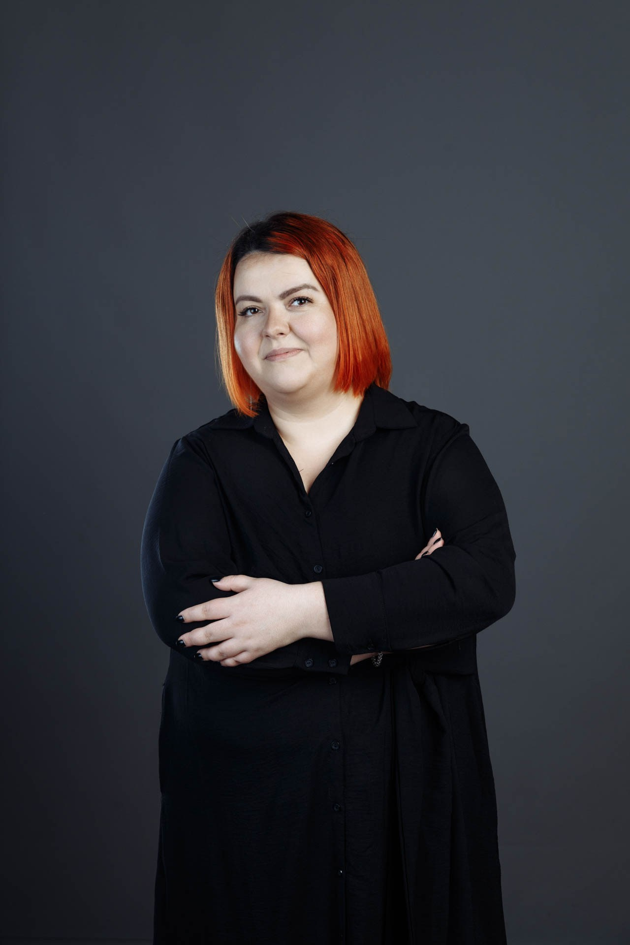 Бизнес-портреты сотрудников для сайта страховой компании InsFamily. Событийный фотограф Максим Бескоровайновнов