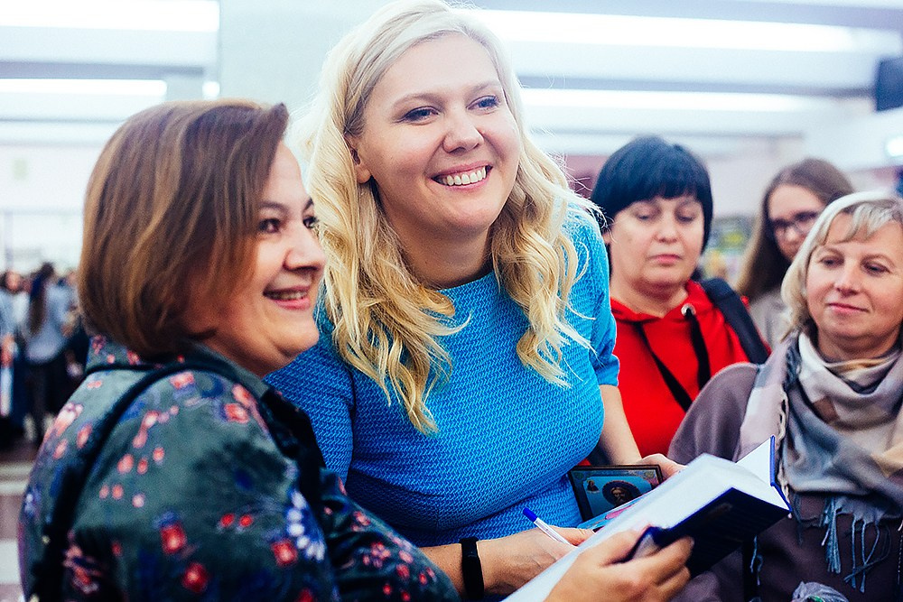 Стендап Ольги Савельевой «Всё обязательно наладится». Детский и семейный фотограф, фотограф мероприятий Нижний Новгород