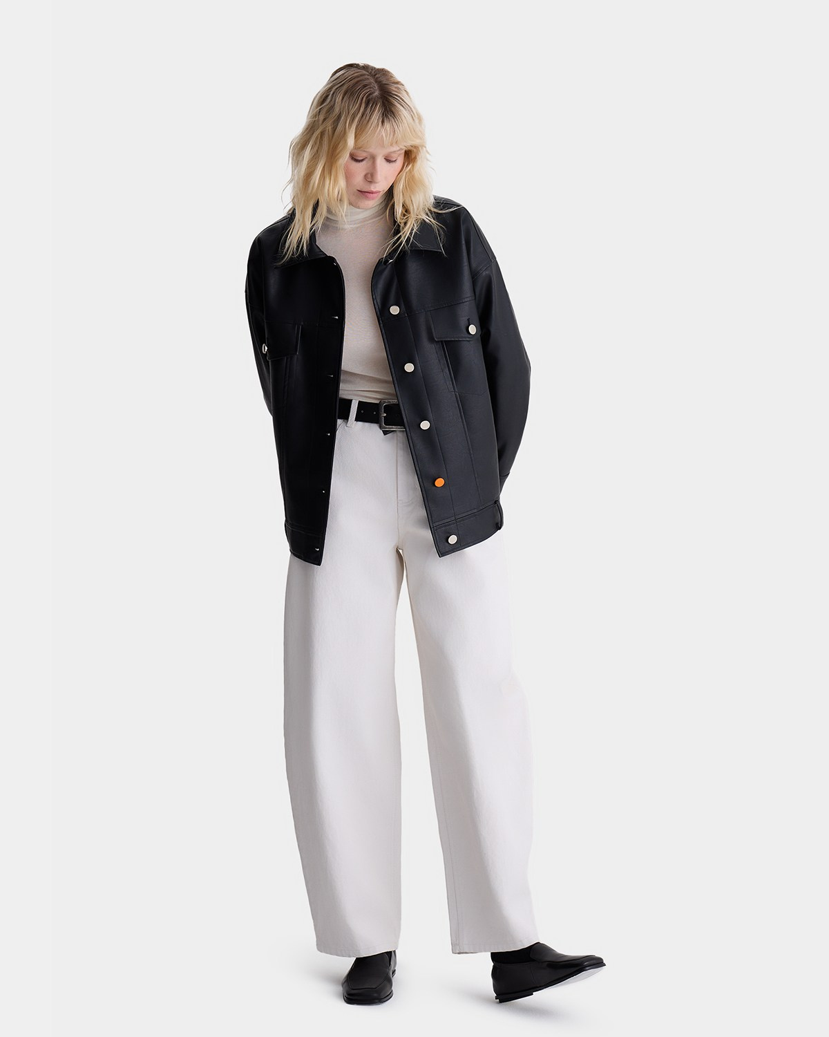 ATEASE. Фотограф в Санкт-Петербурге модельные тесты каталоги бренды лук бук