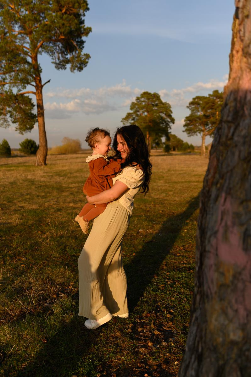 Семейная фотосессия (природа). Семейный фотограф Тюмень