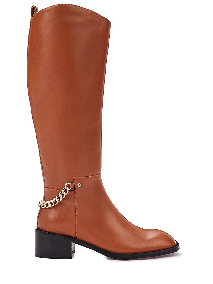 фотосъемка аксессуаров, дизайнерские вещи, обувь, предметная фотосъемка, неделя моды Москва, обтравка, обтравки, предметная ретушь, фэшн одежда, фотсъемка дорогой одежды в Москве. фотосъемка для брендов, фотосъемка для сайта, фотосъемка для маркетплейсов. спортивная обувь, туфли, сапоги, ботфорты