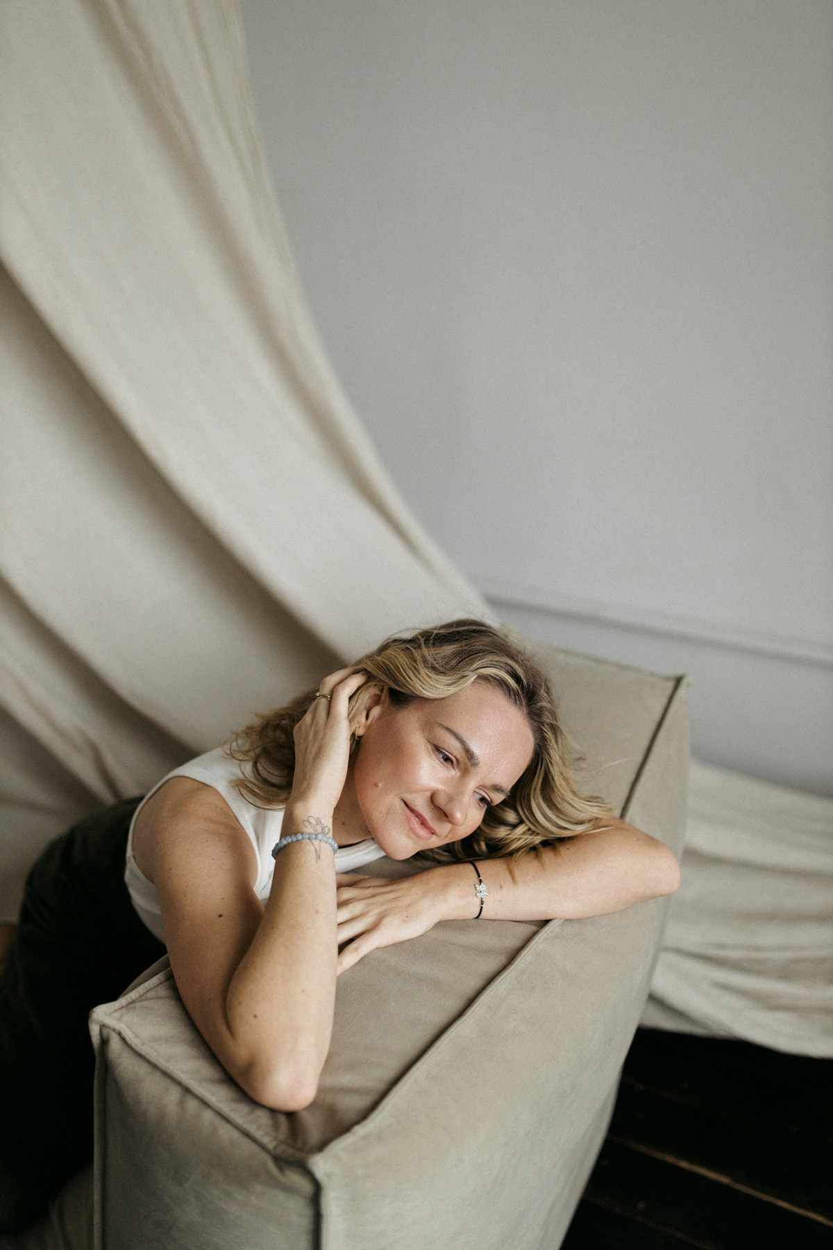 Alesya studio. Anastasia Blud Photography