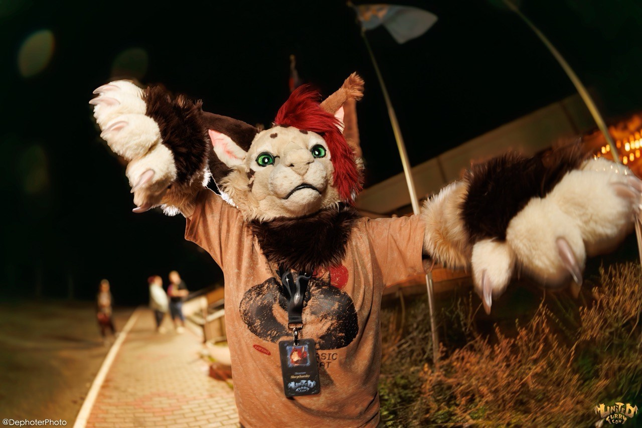 United Furry Convention 2026. Различные мероприятия и просто фотографии людей