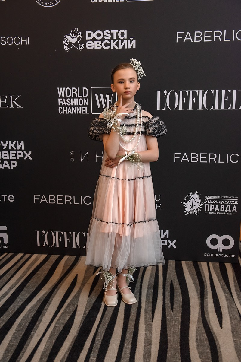 SochiFashionWeek2024 дизайнер Анохина. Семейный и коммерческий фотограф в Сочи Александр Бодунов