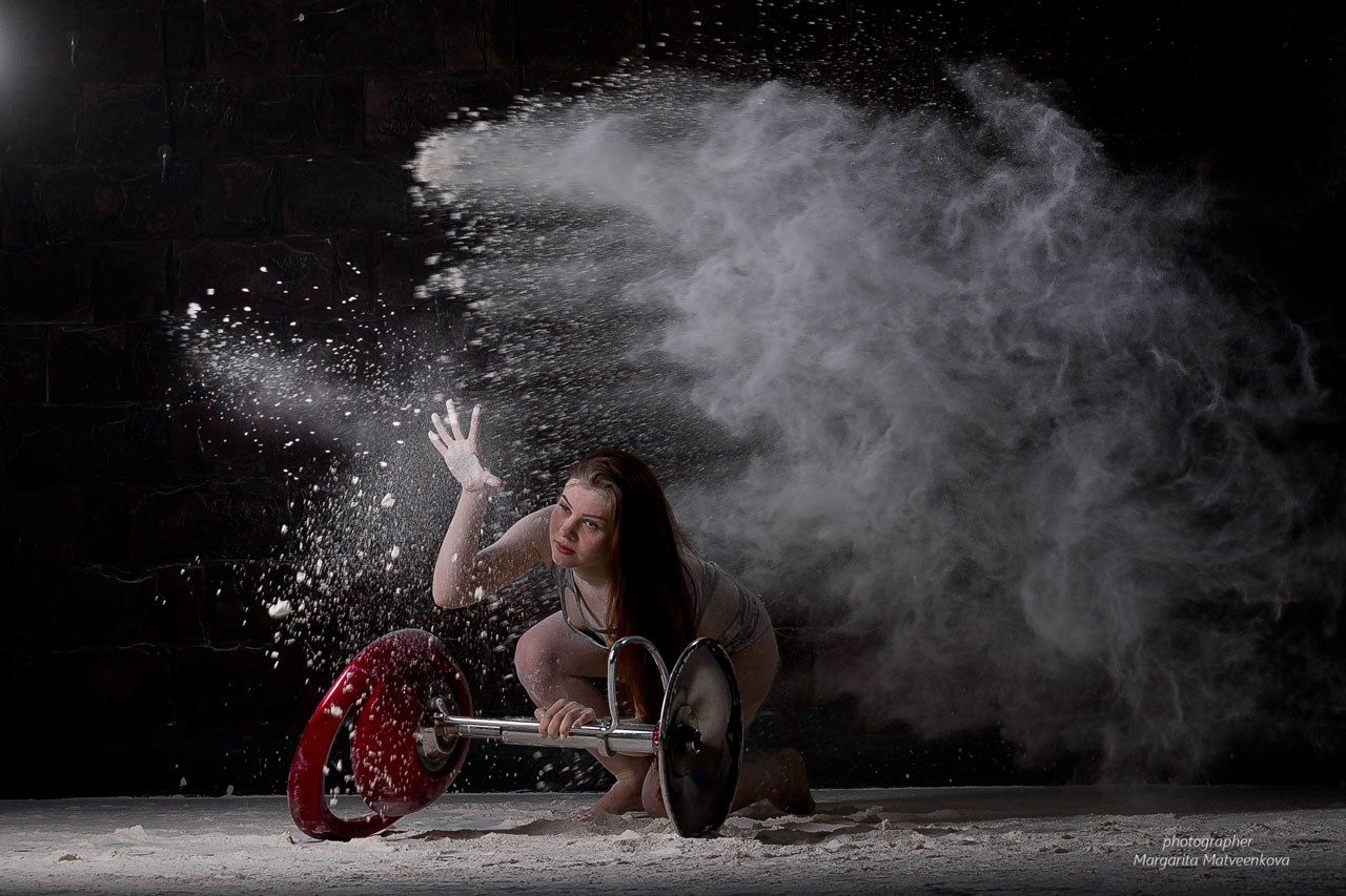 Съёмка с мукой 1. Женский фотограф Крещение Венчание Москва Брянск