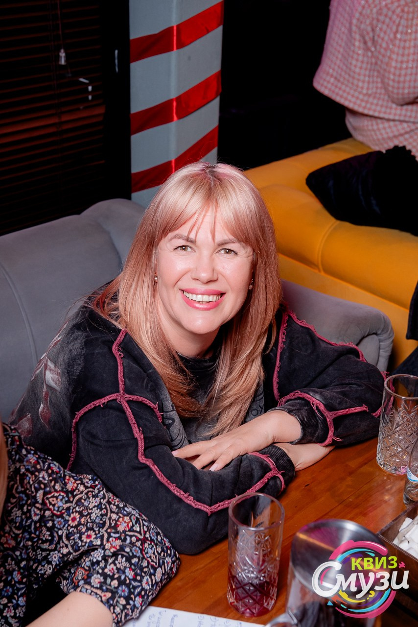 КВИЗ СмузиКвиз в баре Roof. Фотограф в Волгограде и Волжском Александр Горбань