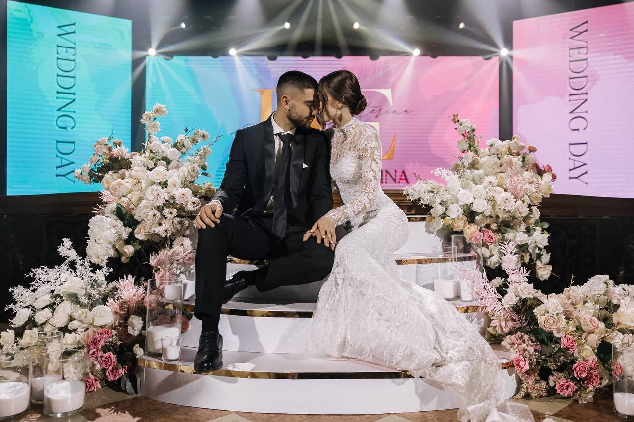 Данил и Екатерина. Свадебный организатор координатор Екатеринбург Серов Дарья Окишева