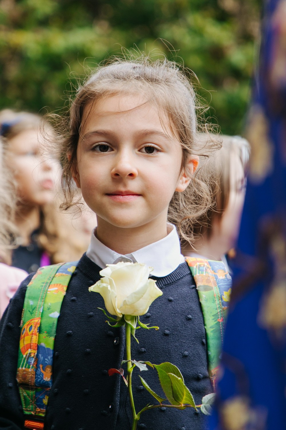 Школьники 1 сентября, линейка. Фотограф крещение венчание в Петербурге! Помогает подобрать храм и посоветовал душевного батюшку в СПб