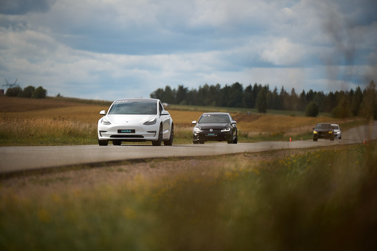Июльская миля дрэг. Спортивный репортажный фотограф в Ижевске Сергей Мерзляков