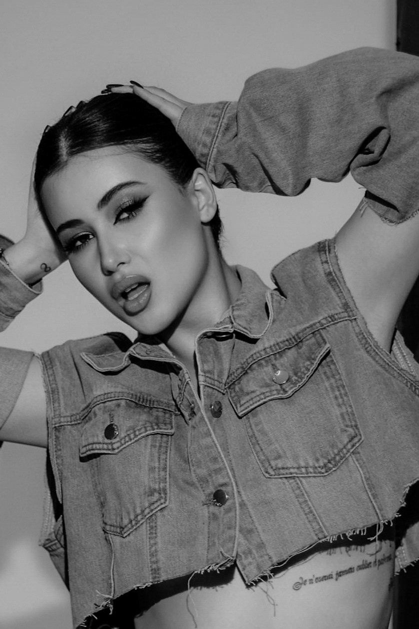 Съёмка с искусственным светом. Фотограф Иванова Елена в Иркутске