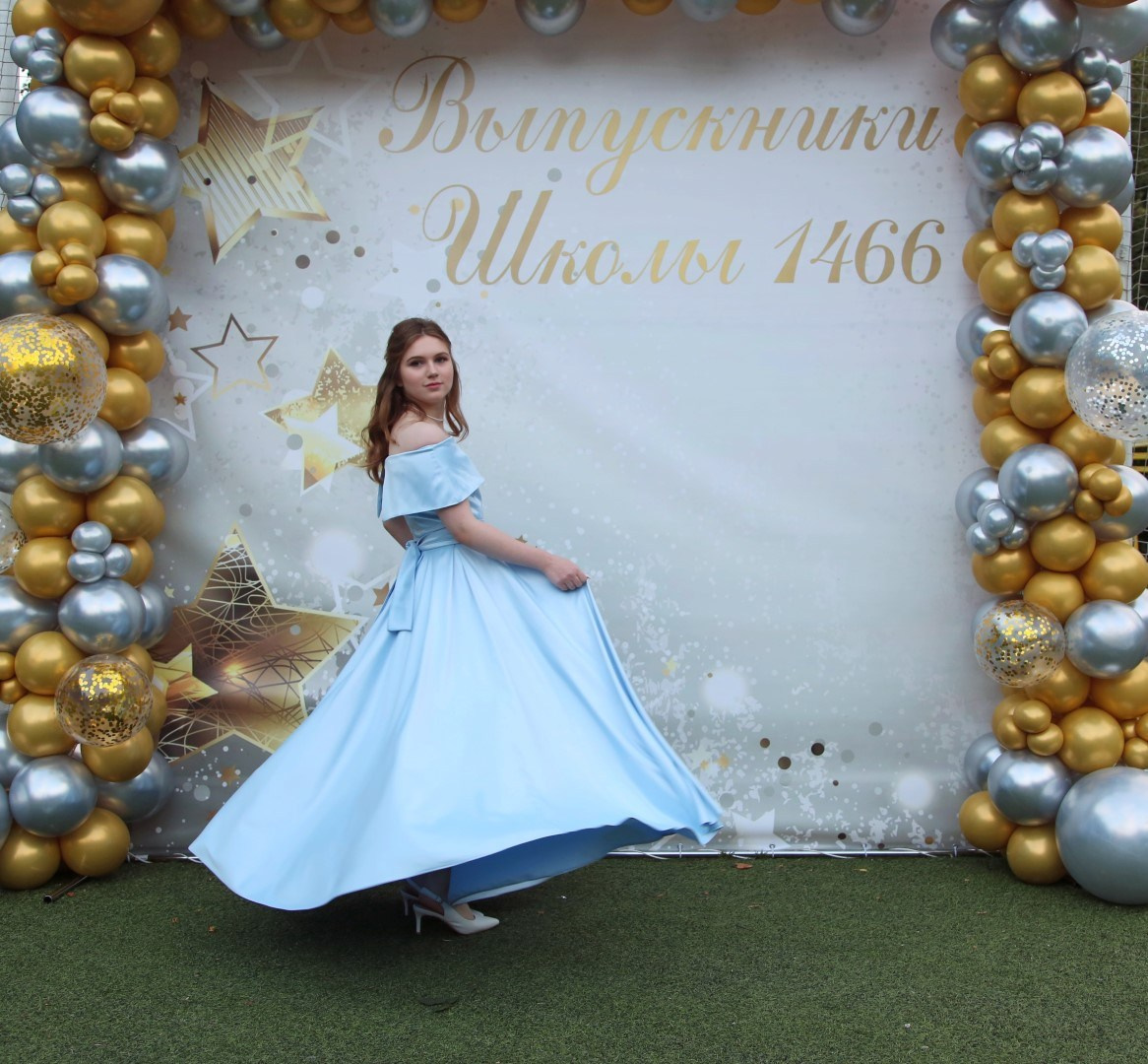 Выпускница школы 1466. Фотограф Tatyana Spoya