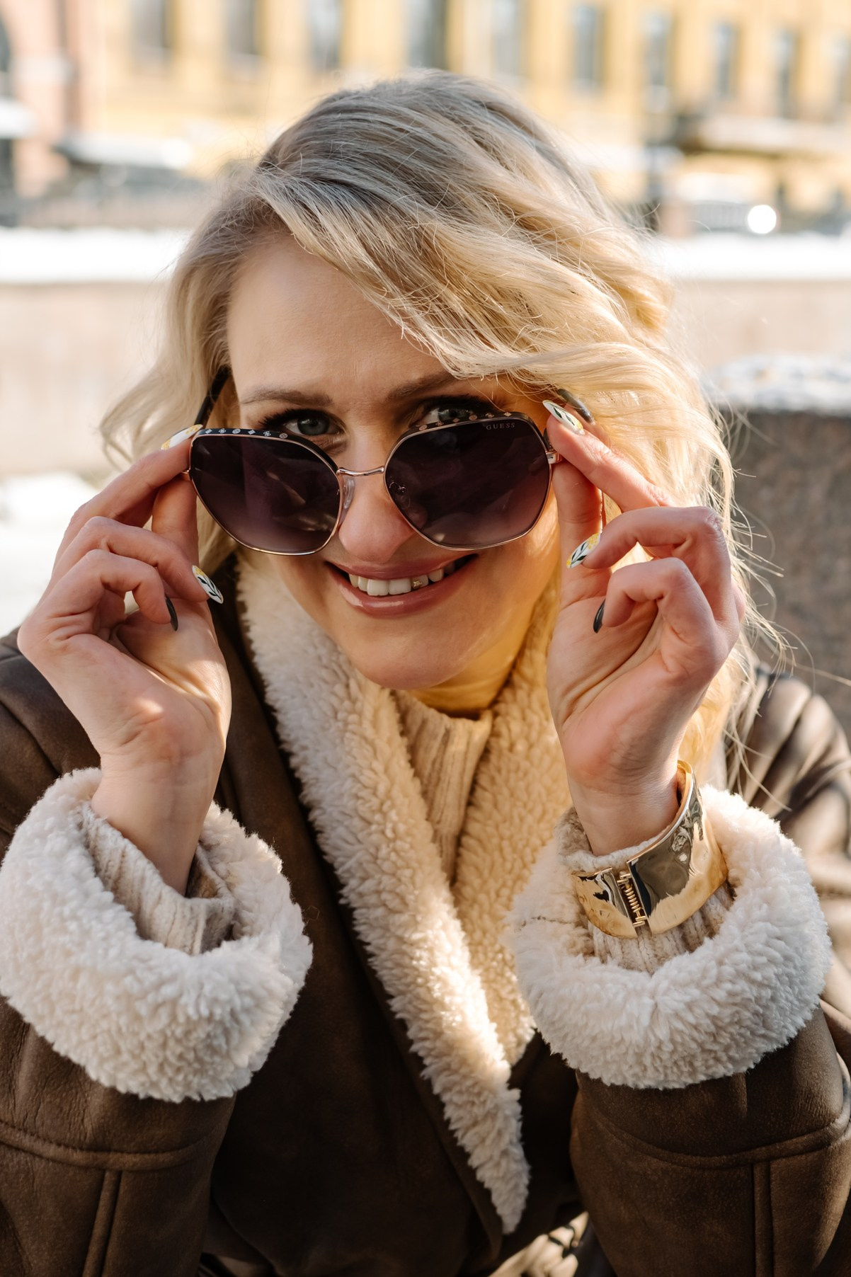 Весна. Прогулка с цветами. Свадебный и семейный фотограф в Санкт-Петербурге Елена Худякова