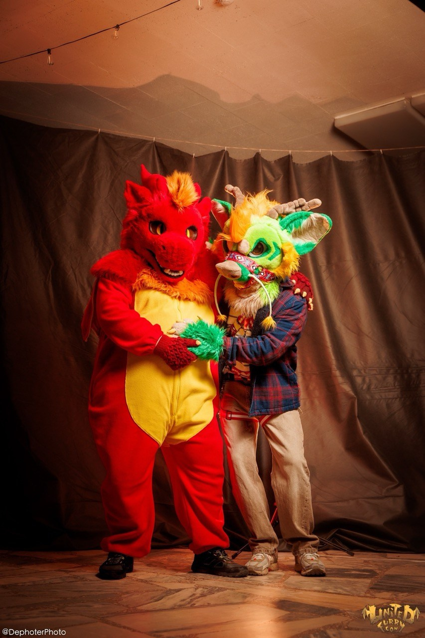 United Furry Convention 2026. Различные мероприятия и просто фотографии людей