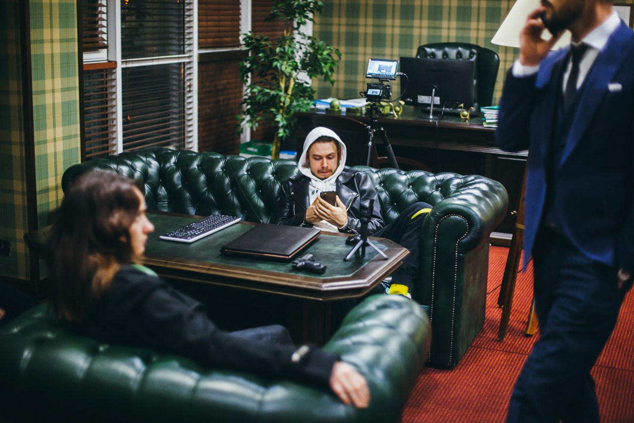 Бэкстейдж съемка рекламы. Фотограф Денис Денисов