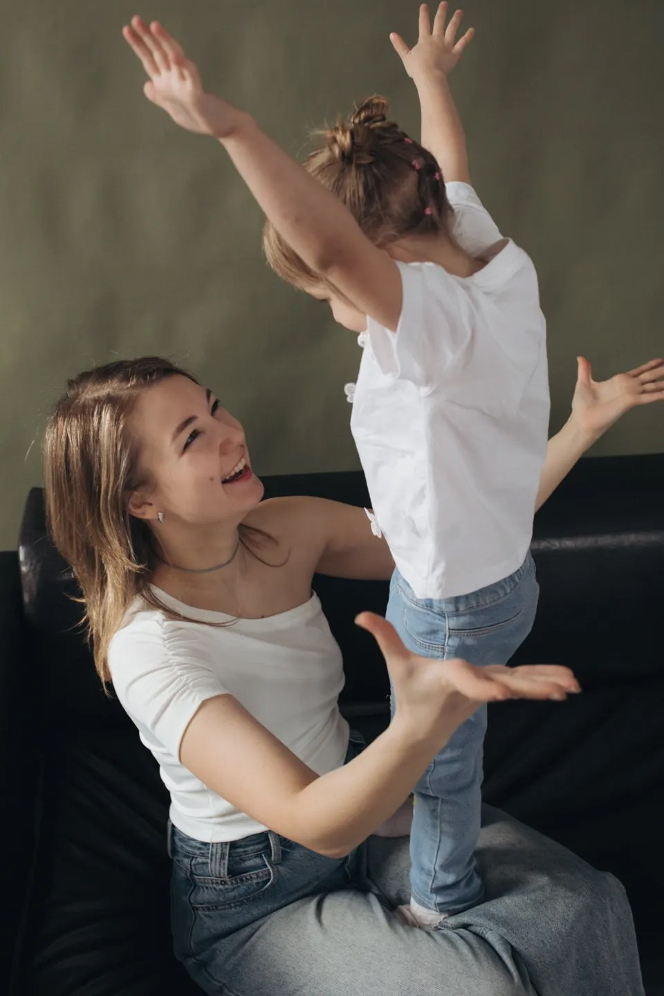 Мама с дочками. ПОРТРЕТНЫЙ ФОТОГРАФ АЛЁНА САВИНА