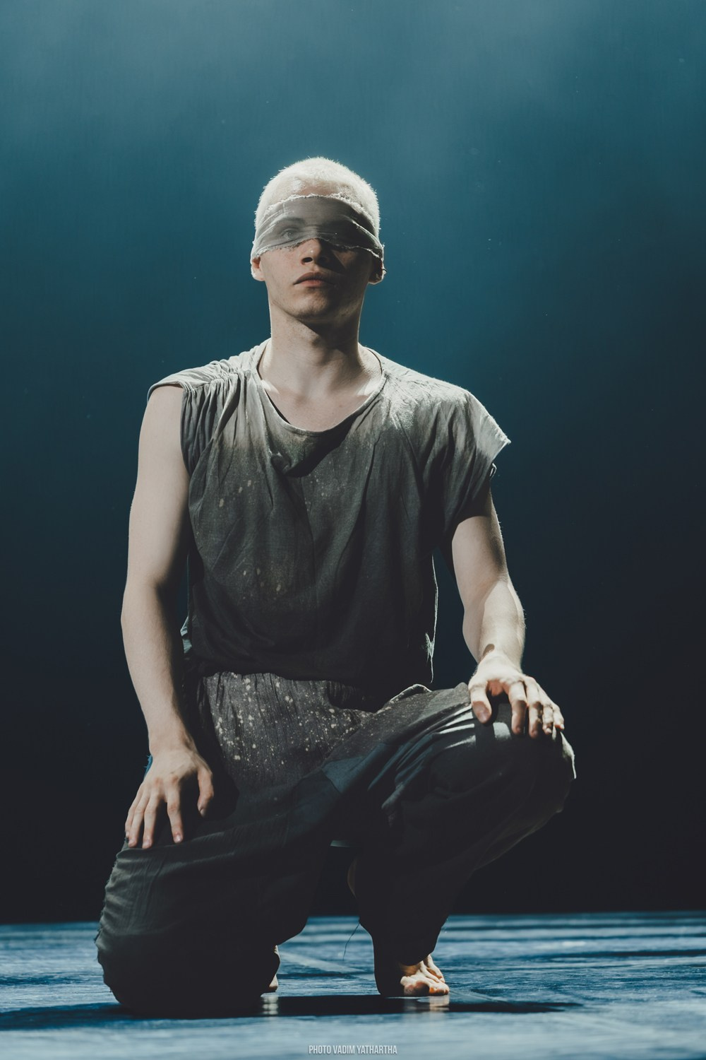 Theatre Provincial Dances. Vadim Yathartha — Photographer in Moscow. Commercial photography and video: cars, motorcycles, portraits, architecture