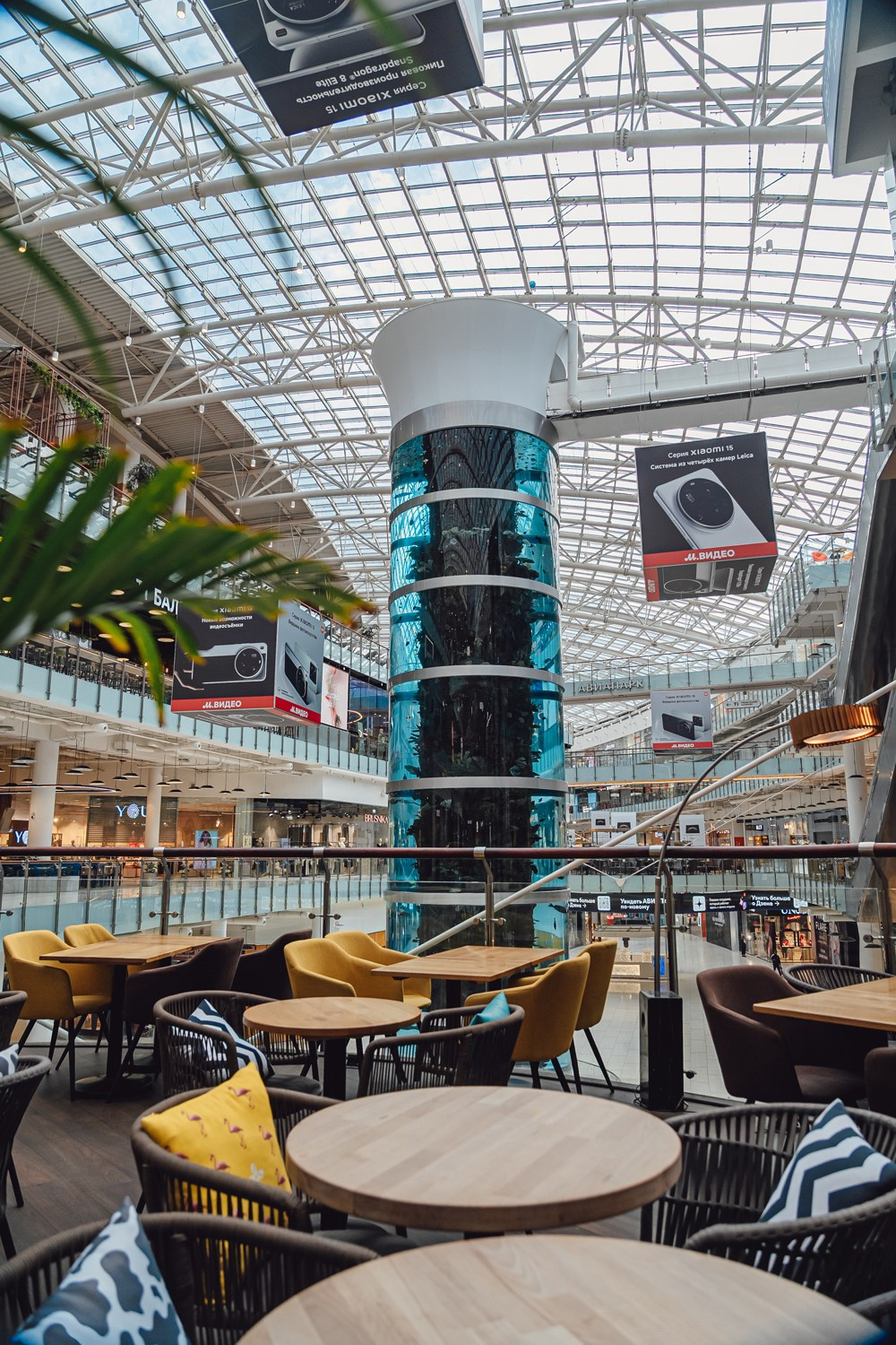 Aviapark-p. Vadim Yathartha — Photography, Cinematography, Generative AI