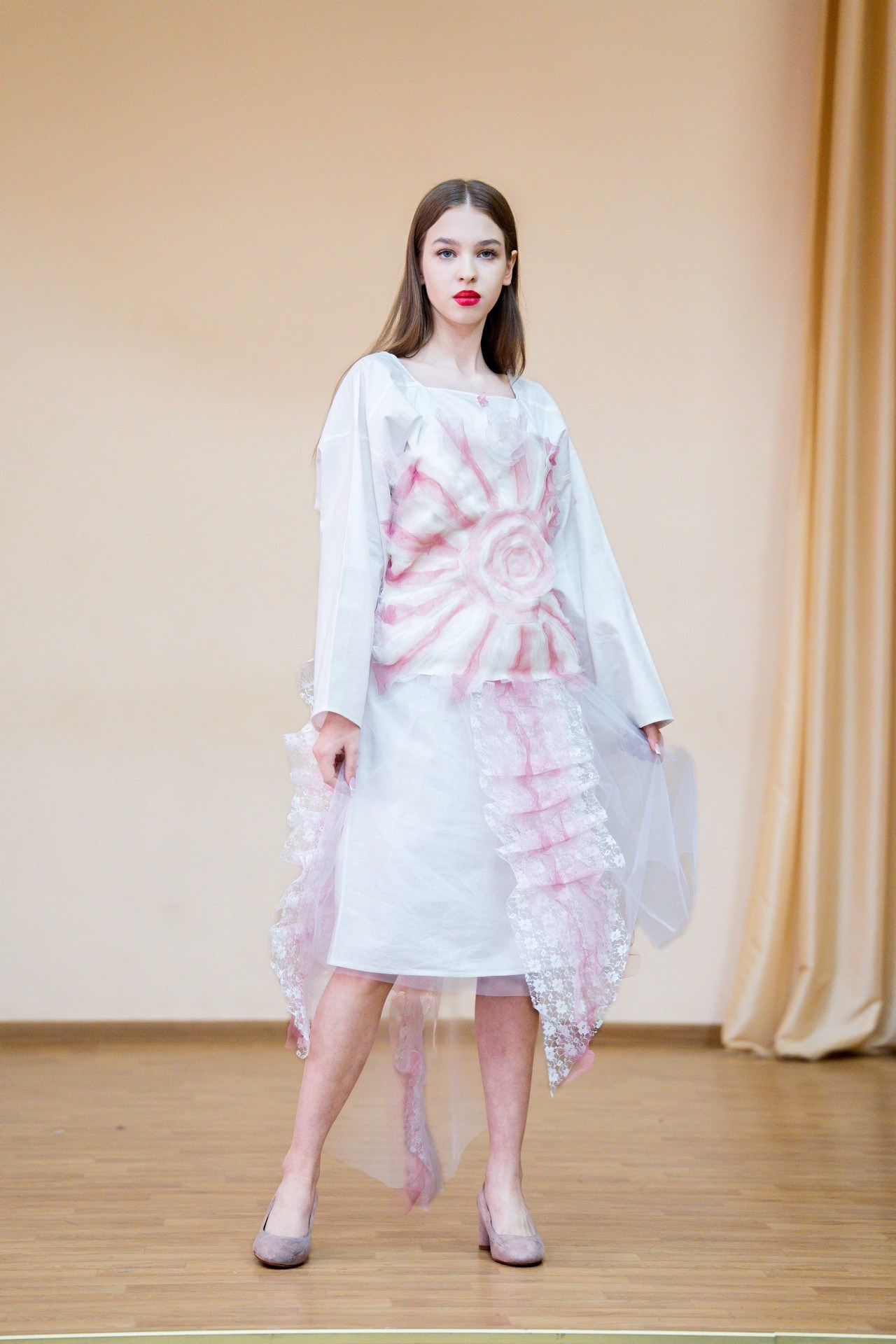 Царскосельский кутюрье. Репортажная съёмка в Санкт-Петербурге, Константин Петров