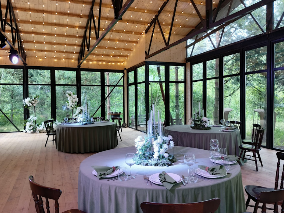 Площадка № 2-1. Свадебный организатор Москва