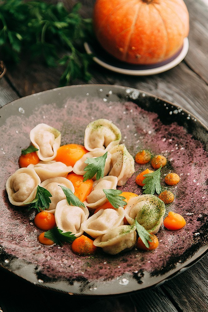 СОВРЕМЕННАЯ ПЕЛЬМЕННАЯ "ЗАМЕС"