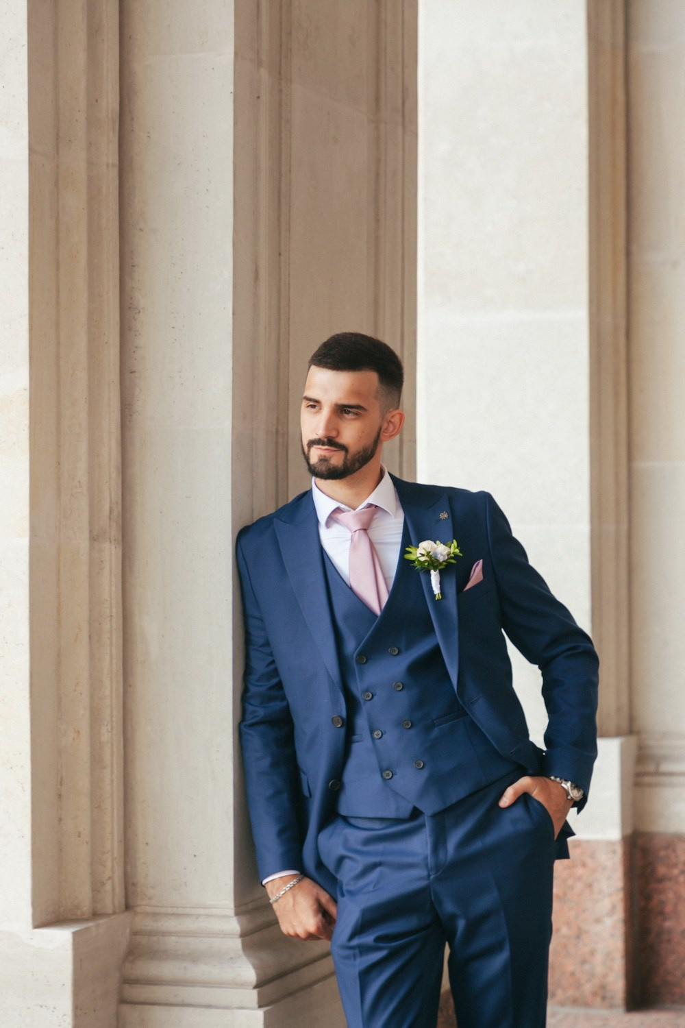 Свадебная фотопрогулка по СПб. Фотограф крещение венчание в Петербурге! Помогает подобрать храм и посоветовал душевного батюшку в СПб