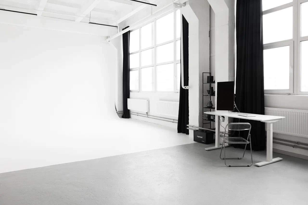 Фотостудия Blenda. Понравилась студия? Напишите — организую съёмку именно здесь. Фотограф в Минске Людмила Дутко