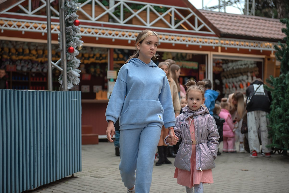 Парк Ривьера дефиле HAPPYkids. Семейный и коммерческий фотограф в Сочи Александр Бодунов