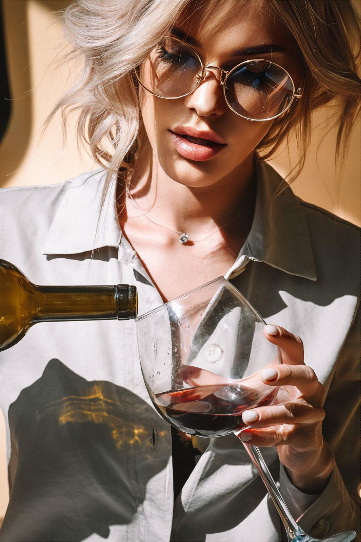 Ю Л И Я. Photokarish