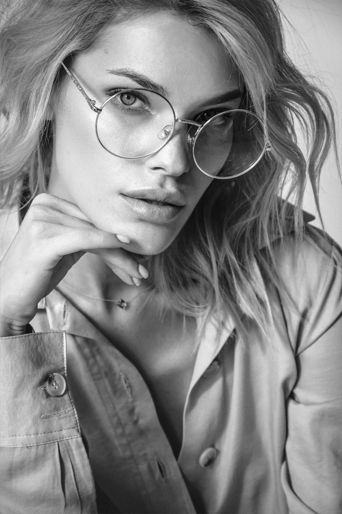 Ю Л И Я. Photokarish