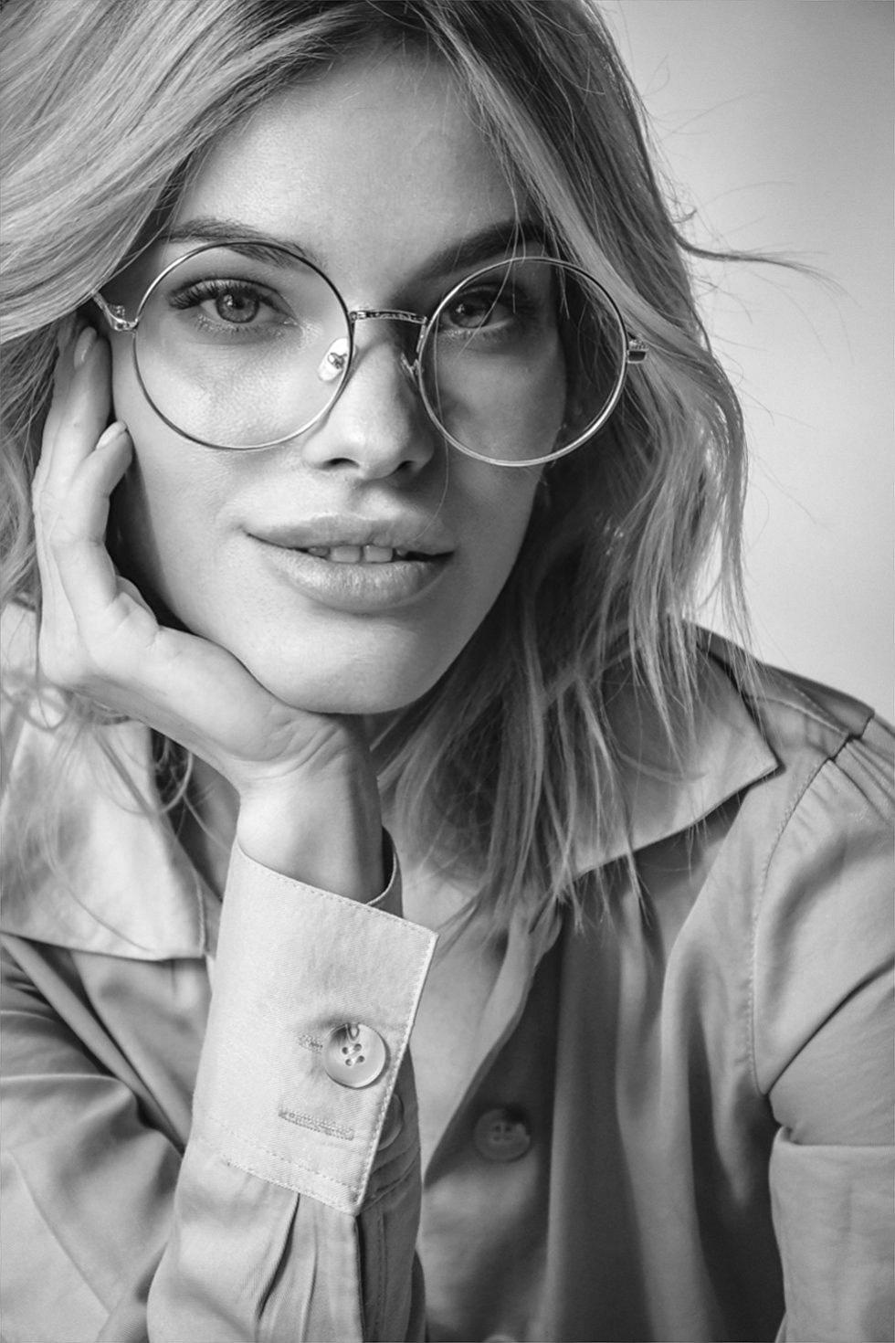 Ю Л И Я. Photokarish