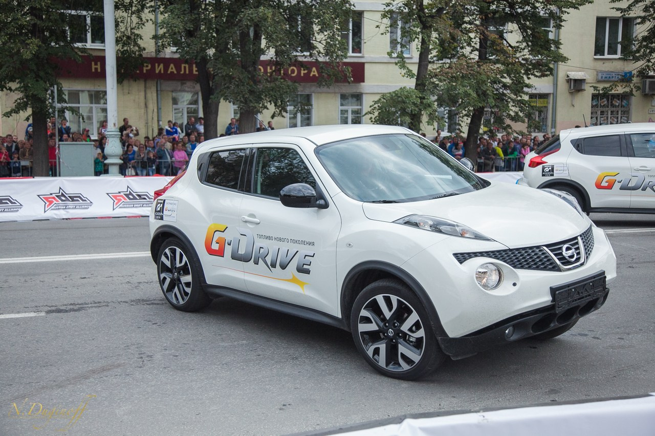 Nissan Nissmo Drive. Профессиональный фотограф Дугинов Николай | Екатеринбург