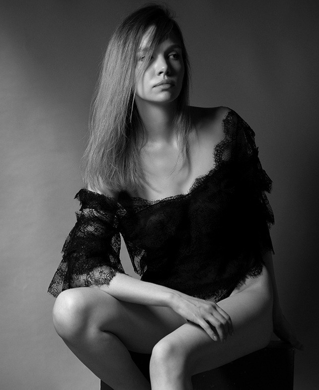 Art-Nude. Евгений Левитан-Военский, портретный фотограф в Москве