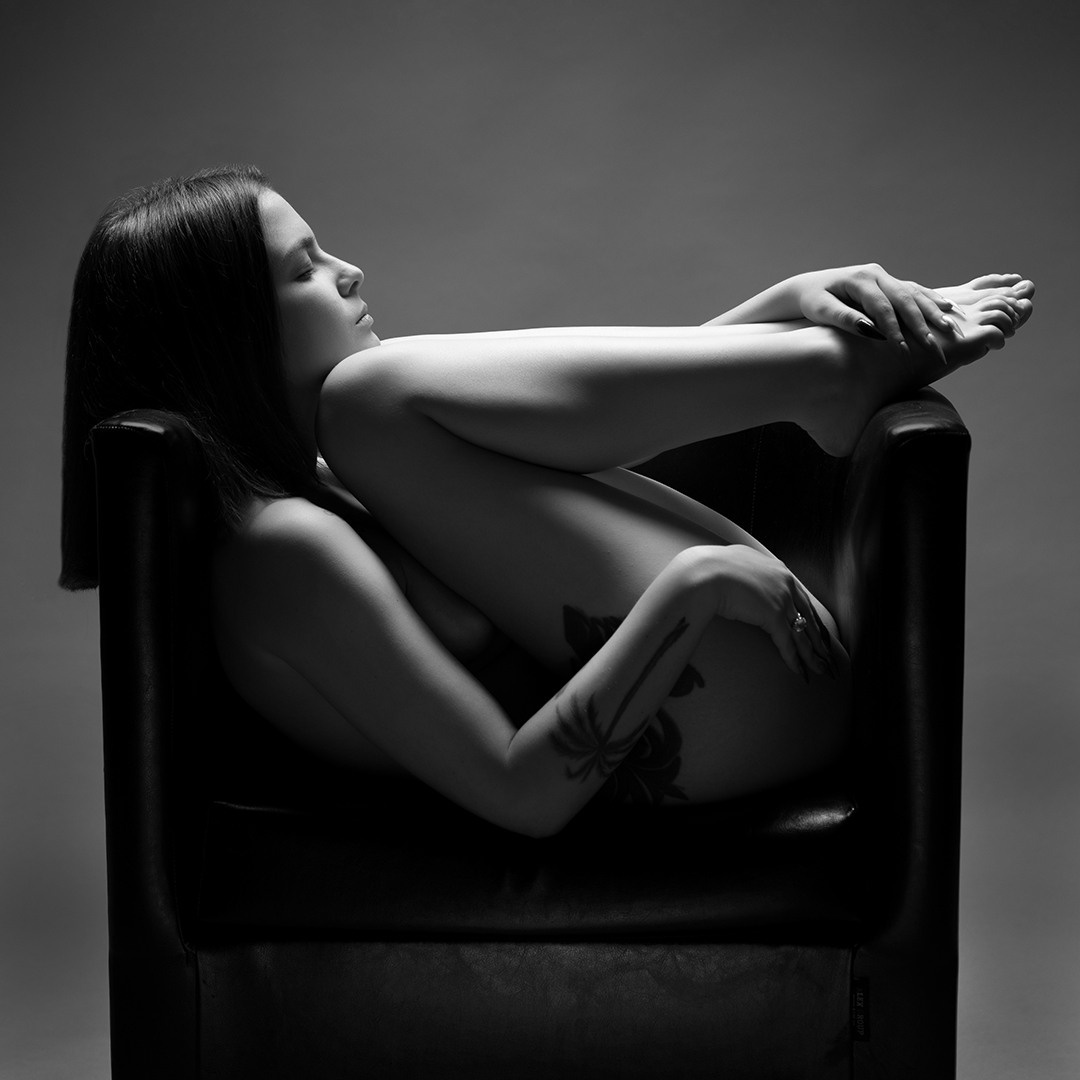 Art-Nude. Евгений Левитан-Военский, портретный фотограф в Москве