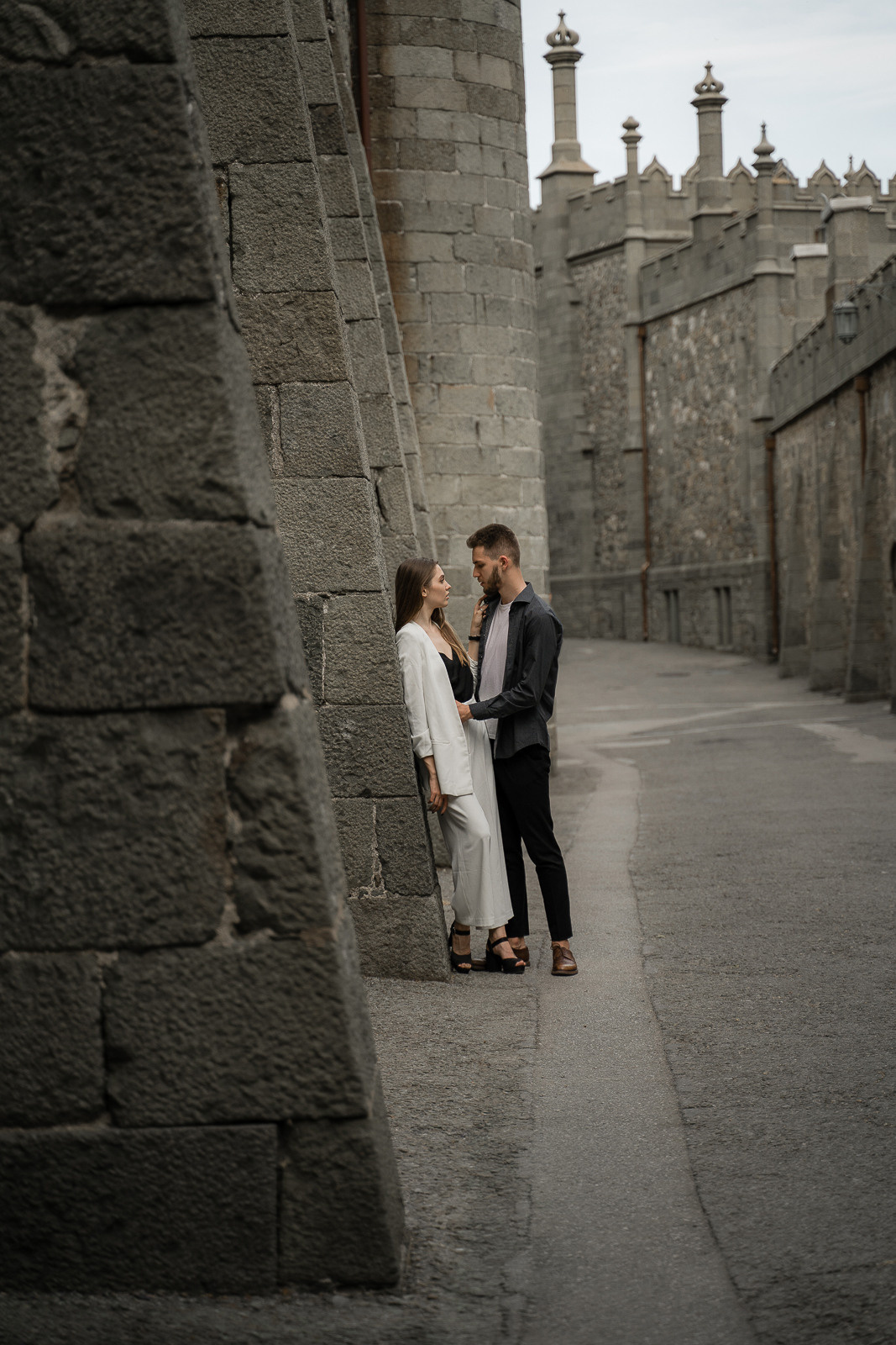 Love story. Крым, Воронцовский дворец. Фотограф в Петергофе