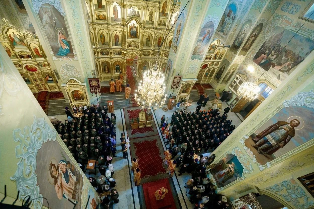 Благочинный Северо-Западного округа принял участие в Архиерейском Богослужении в соборе Покрова Пресвятой Богородицы. Саратовское Северо-Западное благочиние