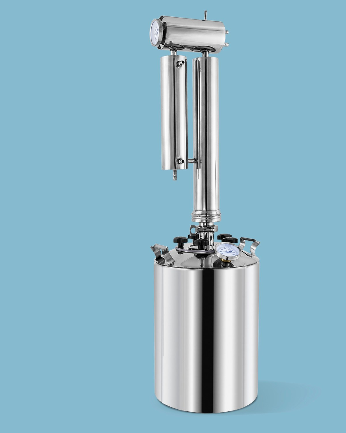 Фотограф и графический дизайнер Владимир Пуставетов